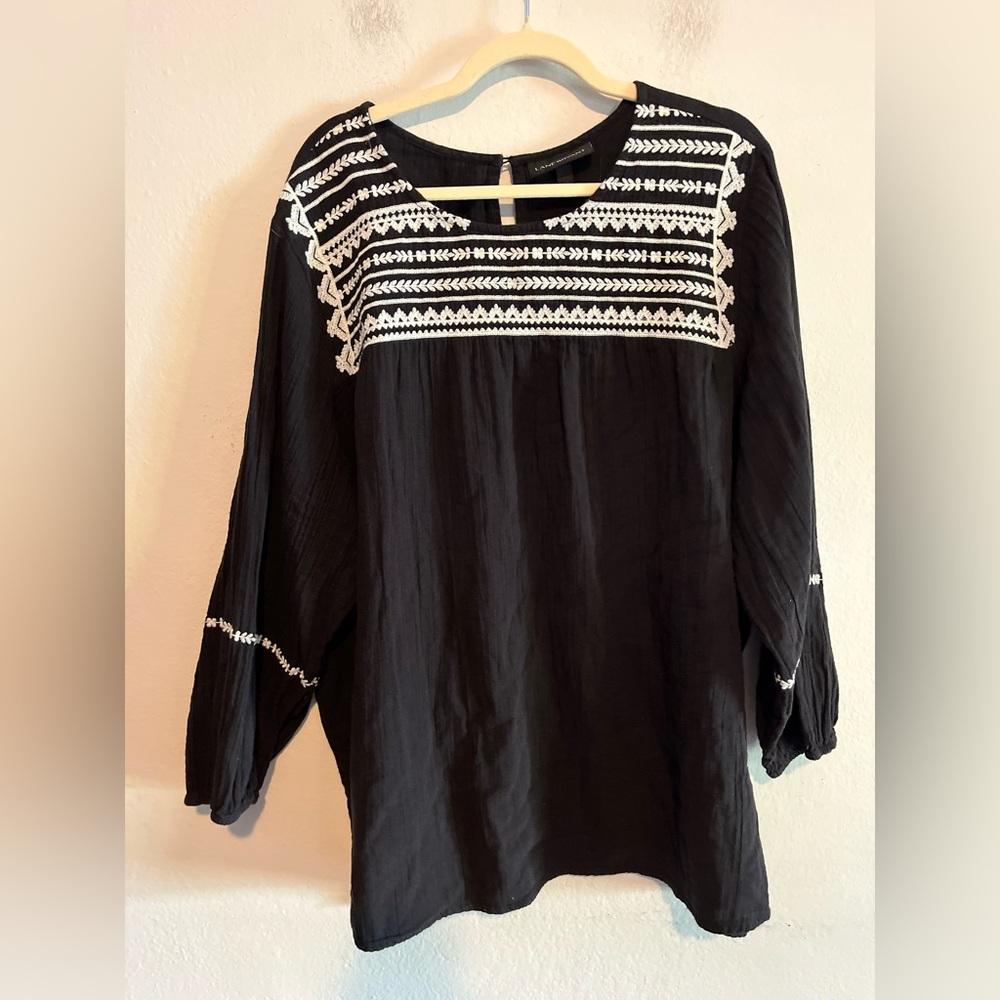 3/$20 Lane Bryant Black & White Cotton Gauze Boho Embroidered 3/4 Blouse Size 28